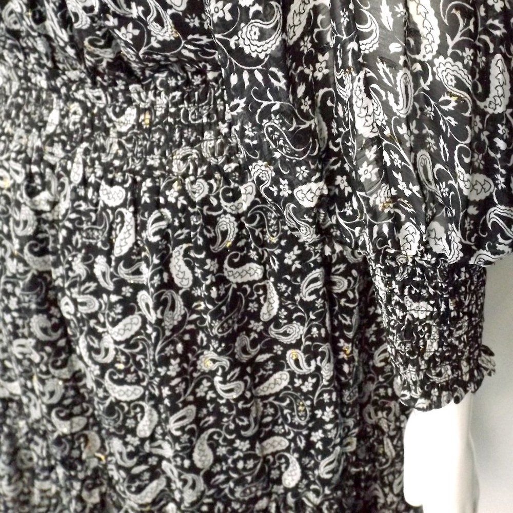 new LOVESTITCH Dress, L, Black/White Paisley, Smocked Waist/Cuffs, Attached Slip - Picture 6 of 15